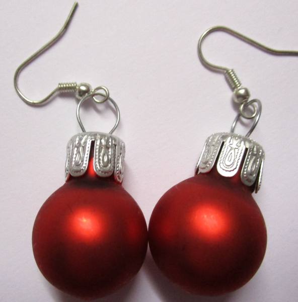 Ohrringe Weihnachtskugeln rot matt